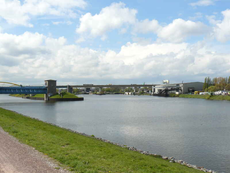 Rhein-Herne-Kanal